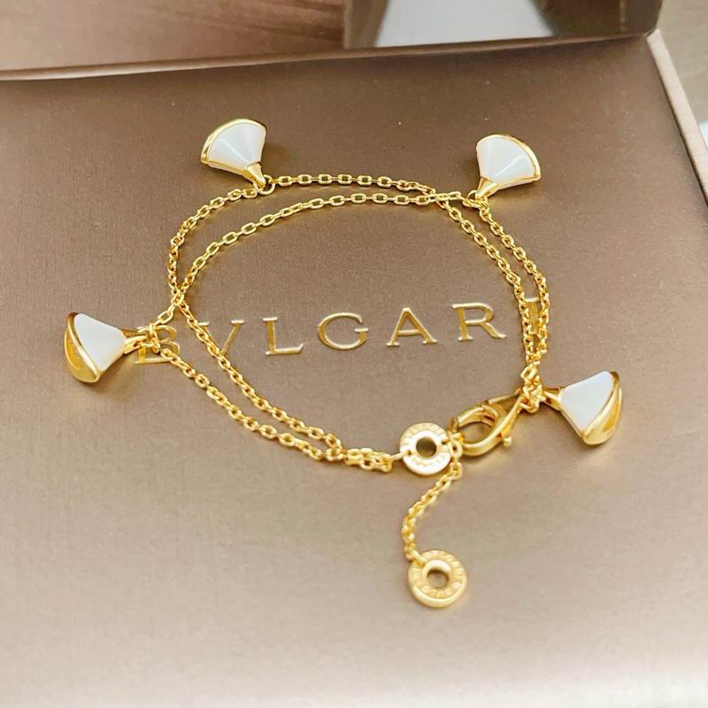 Bvlgari Bracelet 06yxs16